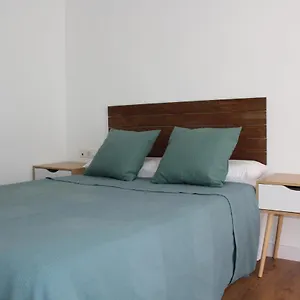 Beautiful Brand New 2 Bedroom Flat With Terrace Apartamento